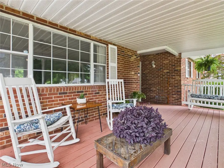 140 Hendricks Street, Newport, OH 45768 - #2