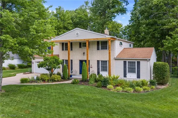 3965 Laurel Glenn Drive, Broadview Heights, OH 44147