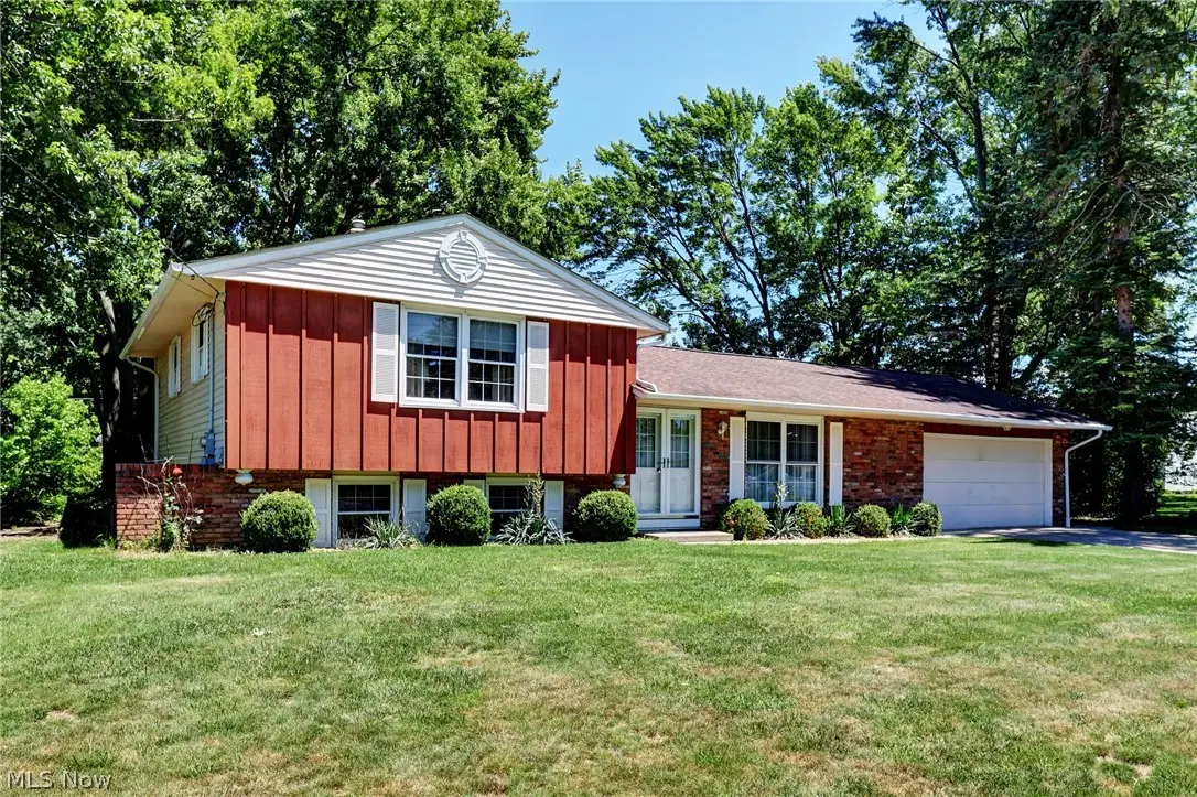6065 E Valleyview Court, Mentor, OH 44060 - #1