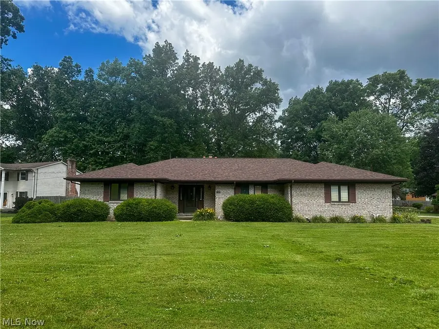 1060 Broadway Se Avenue, Warren, OH 44484 - #2