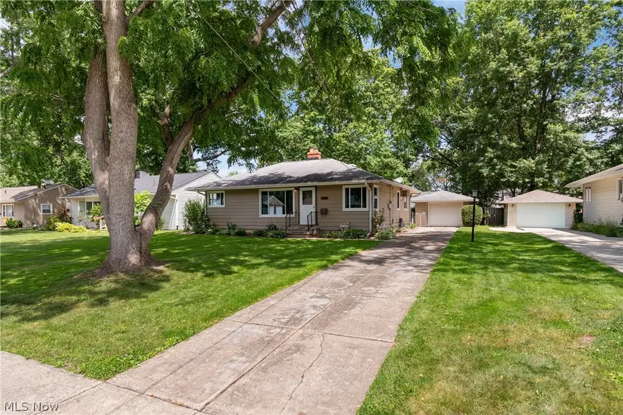 182 Wyleswood Drive, Berea, OH 44017 - #2