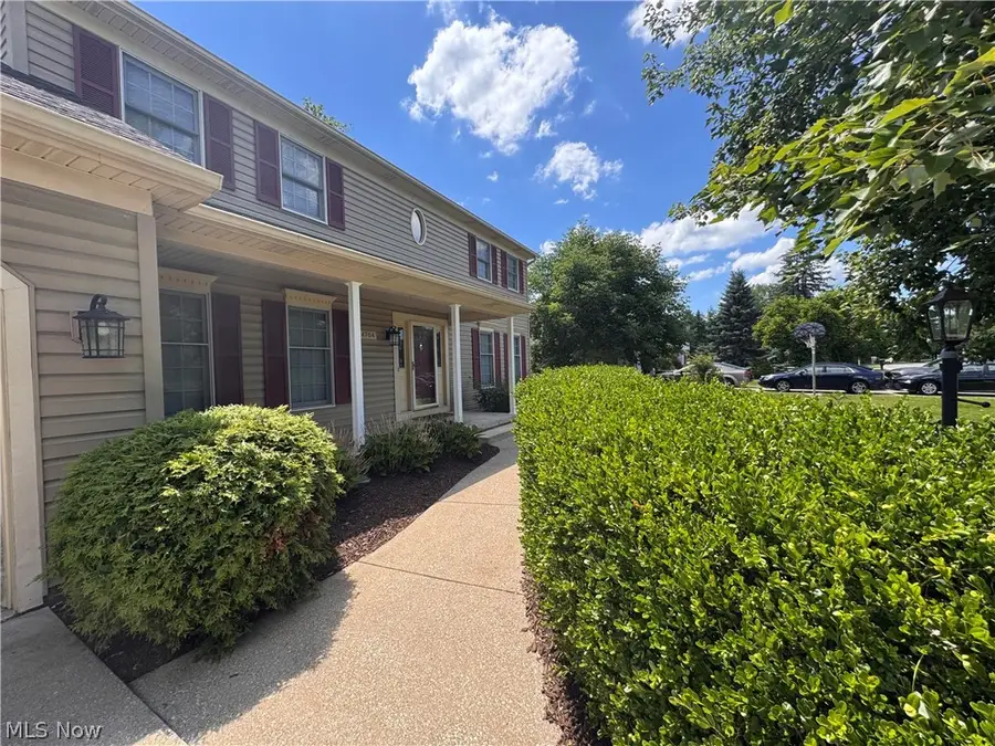 4764 Young Road, Stow, OH 44224 - #2