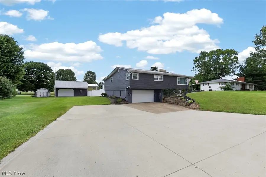 21861 Valley View Drive, West Lafayette, OH 43845 - #3