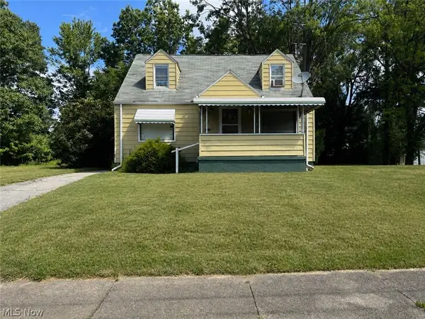 372 E Philadelphia Avenue, Youngstown, OH 44507