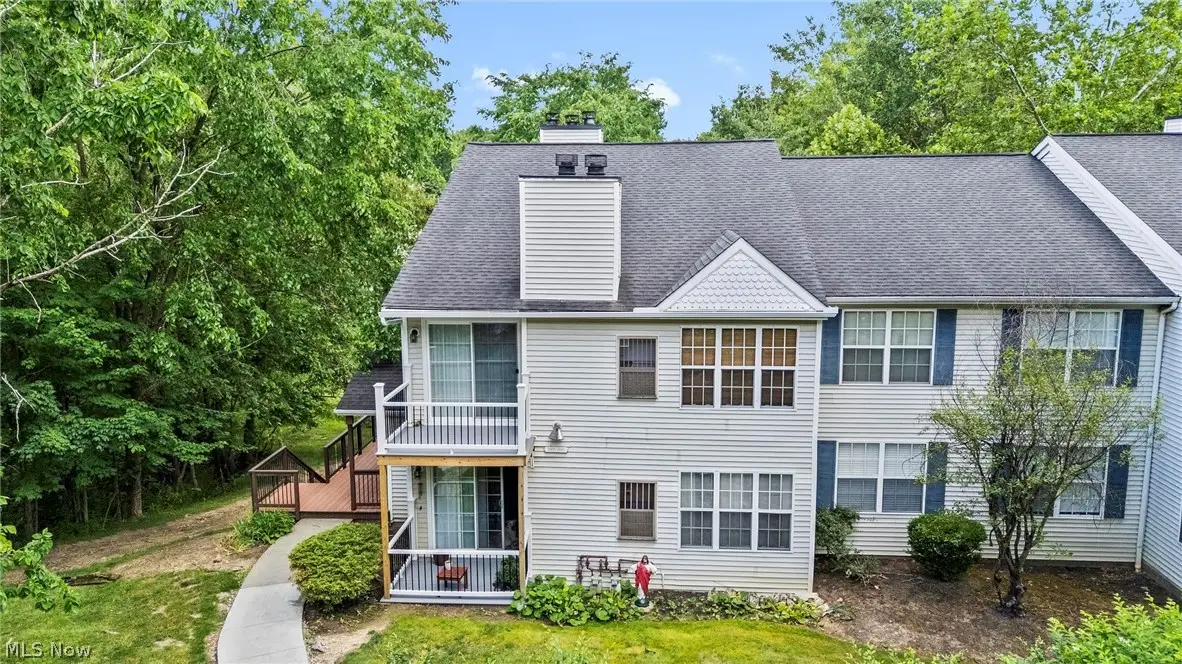 2002 Stoney Run Circle, Broadview Heights, OH 44147 - #1