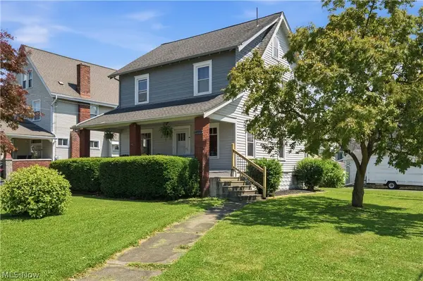 201 E Wilson Avenue, Girard, OH 44420