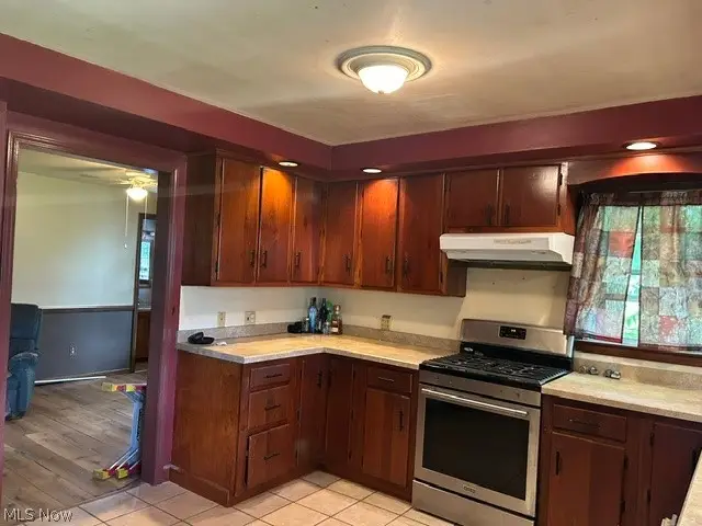 90 S Linwood Avenue, Norwalk, OH 44857 - #3