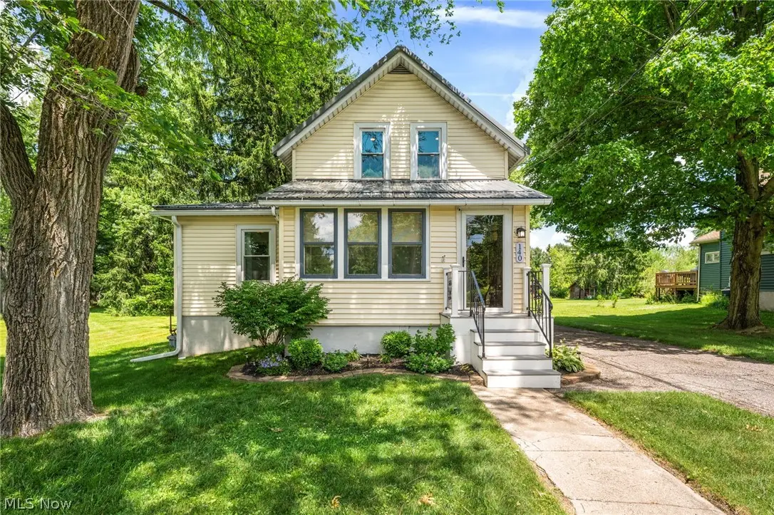 140 5th Avenue, Chardon, OH 44024 - #1