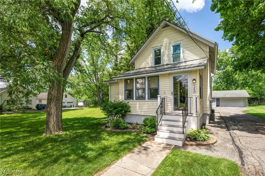 140 5th Avenue, Chardon, OH 44024 - #2