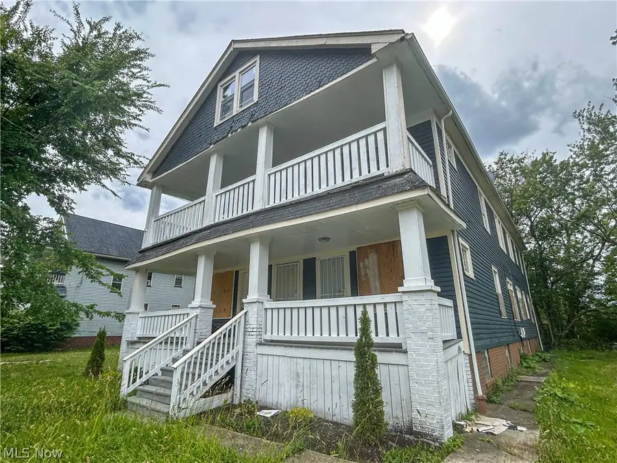3370 E 117th Street, Cleveland, OH 44120 - #3