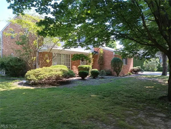 24500 Westwood Road, Westlake, OH 44145