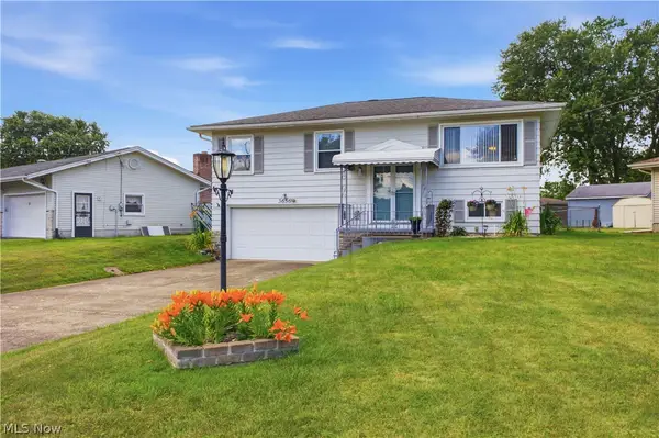 3656 High Meadow Drive, Canfield, OH 44406