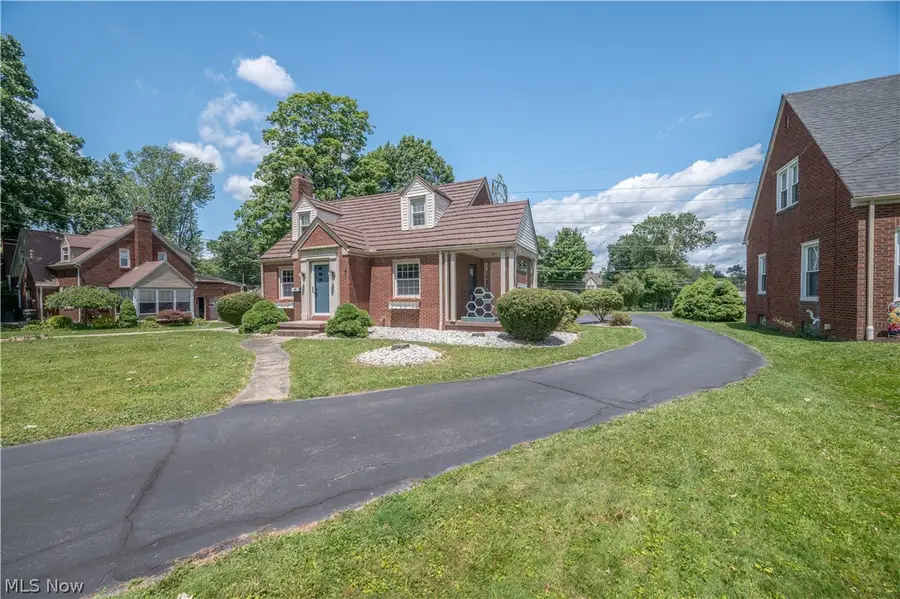 222 Brookfield Avenue, Boardman, OH 44512 - #3