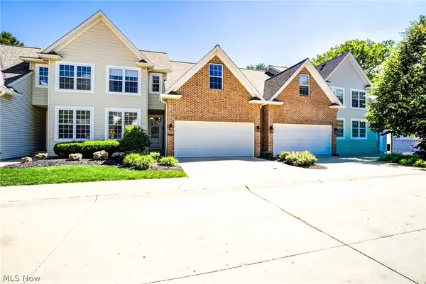 3455 Briar Ridge Court #2, Westlake, OH 44145