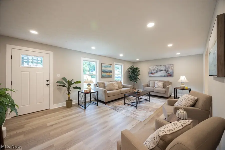 399 Ridgewood Drive, Eastlake, OH 44095 - #2