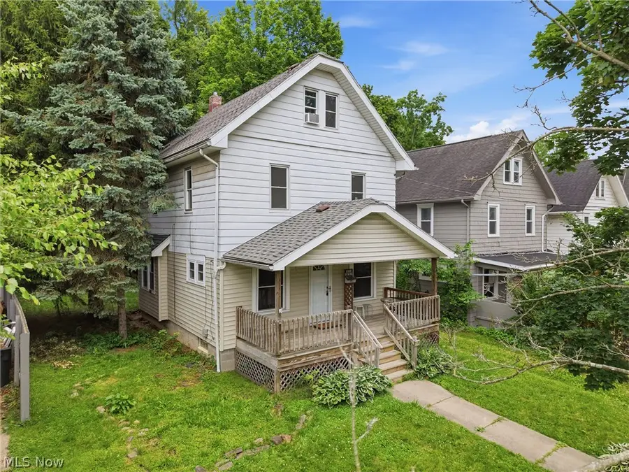 115 Burton Avenue, Akron, OH 44302 - #2