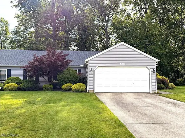 1933 Candlewood Drive, Avon, OH 44011