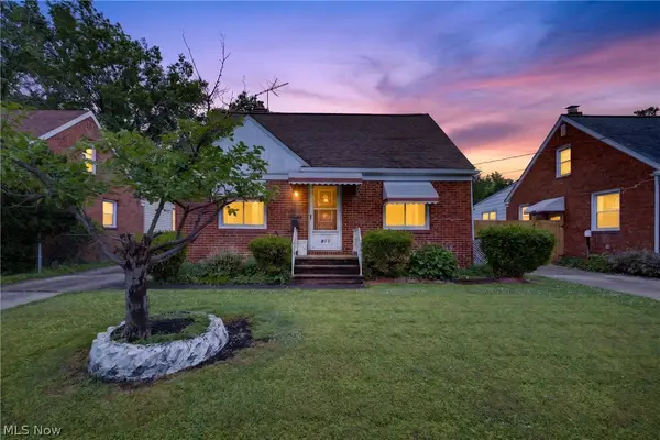 811 E 212th Street, Euclid, OH 44119