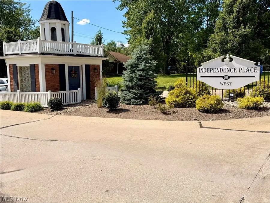 9995 Independence Drive #8B, North Royalton, OH 44133 - #2