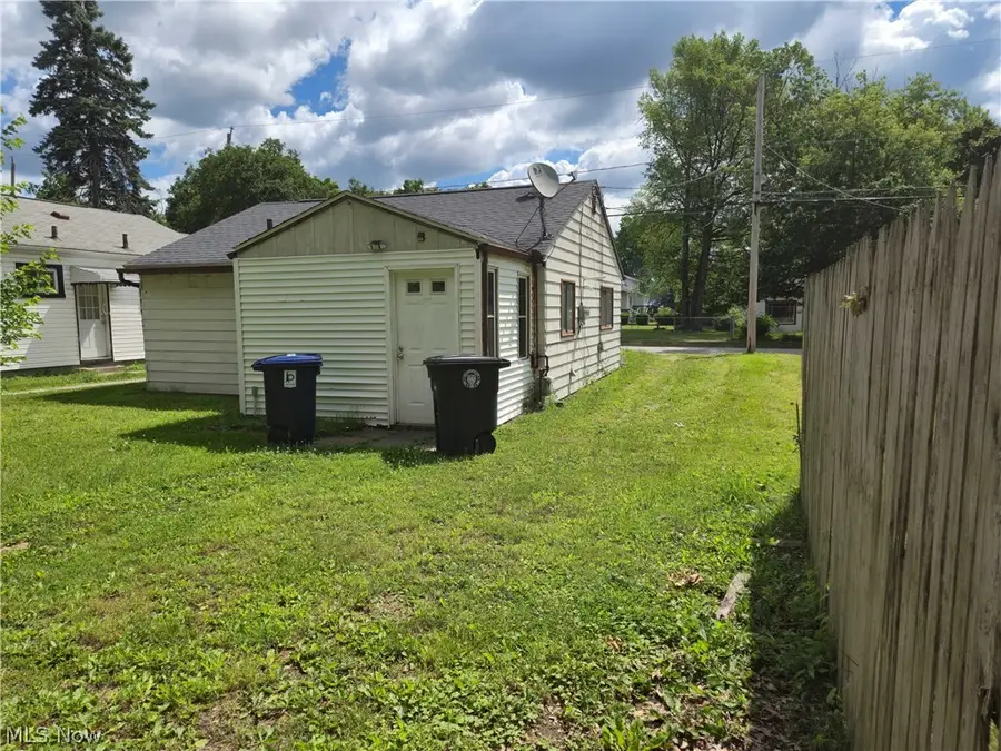 1022 Merton Avenue, Akron, OH 44306 - #3