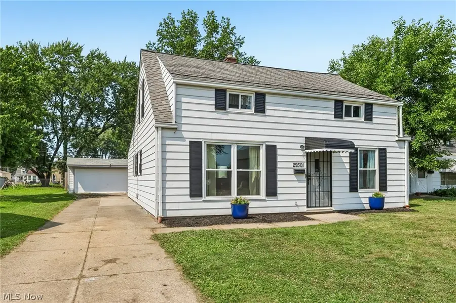 29301 Edgewood Drive, Willowick, OH 44095 - #3
