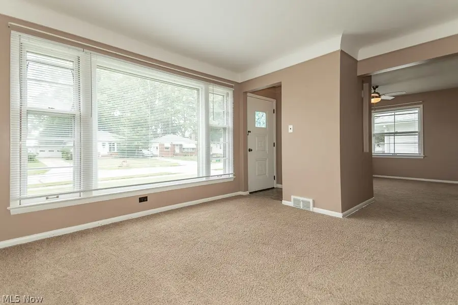 595 Dickerson Road, Willowick, OH 44095 - #2