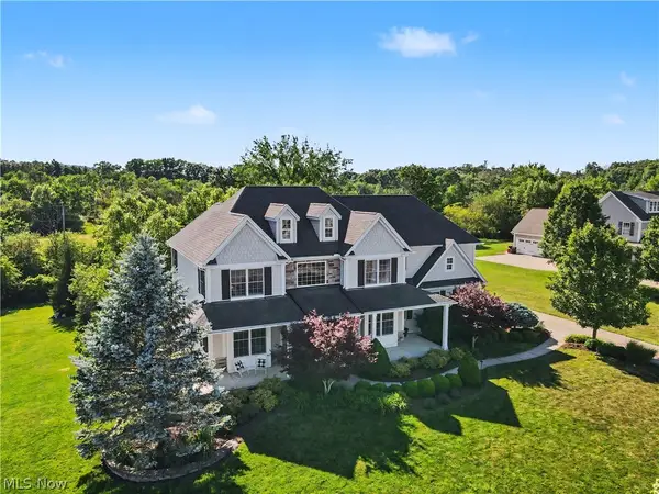 1933 Rock Creek S, Akron, OH 44333