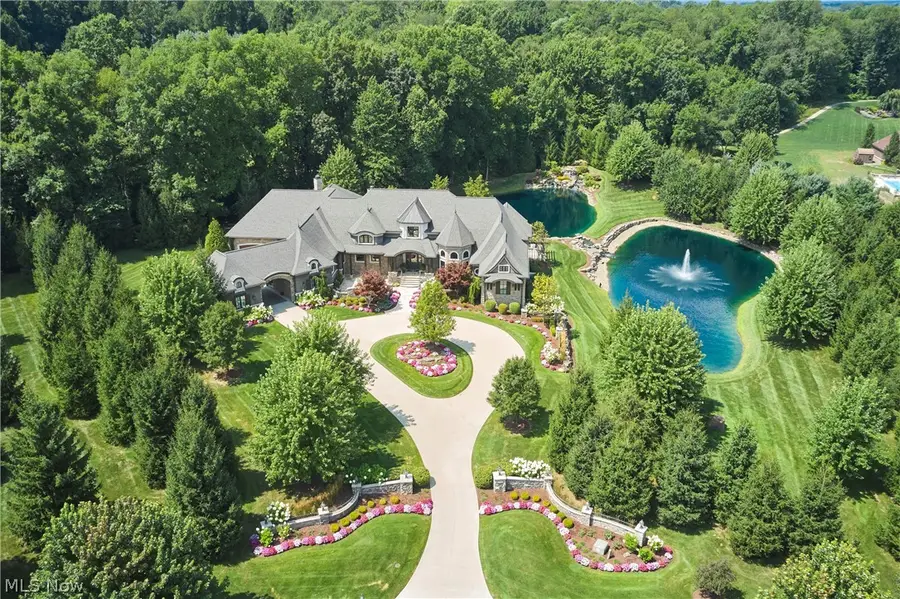 520 Arbor Falls Drive, Sharon, OH 44281 - #3