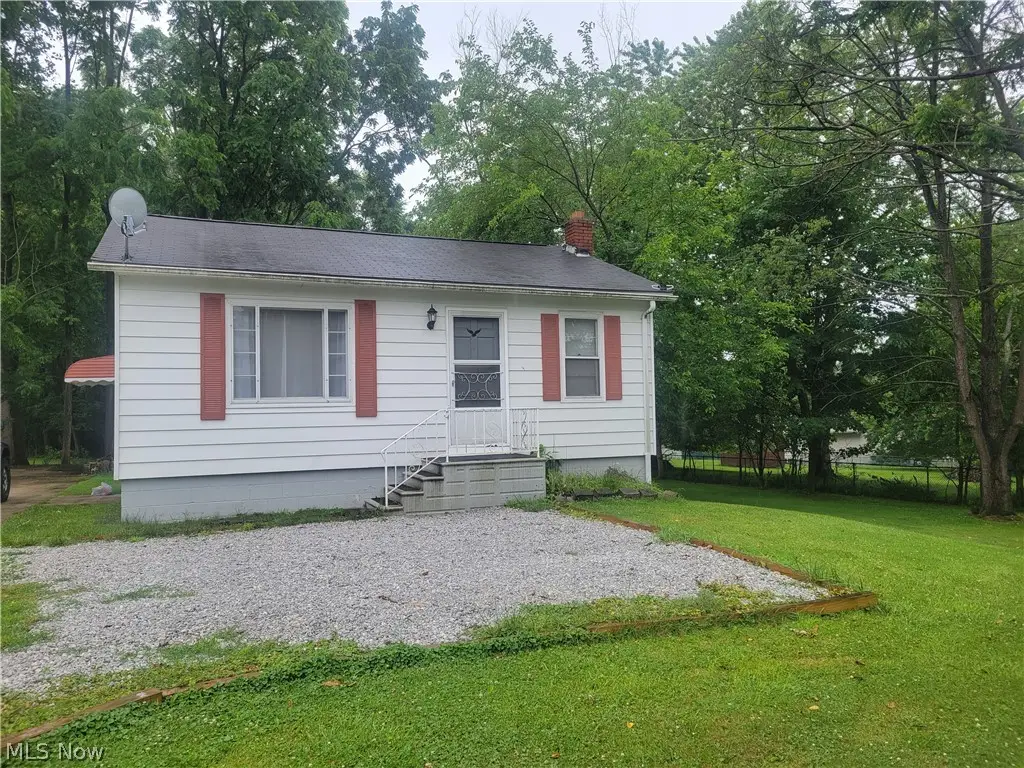 408 Newton Street, Tallmadge, OH 44278 - #1