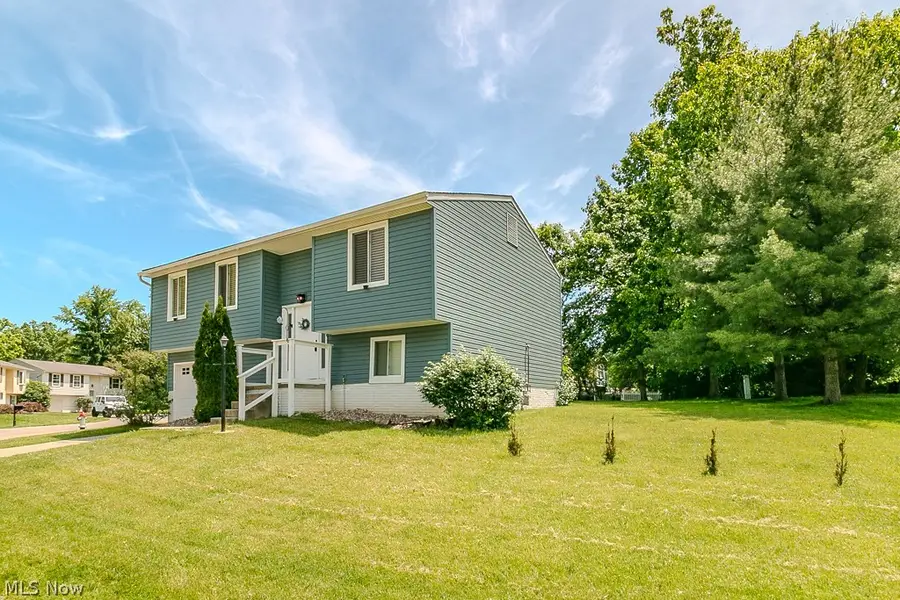 10015 Windjammer Trail, Aurora, OH 44202 - #2