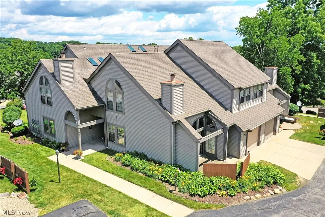 4052 Saint Andrews Court #4, Canfield, OH 44406 - #1