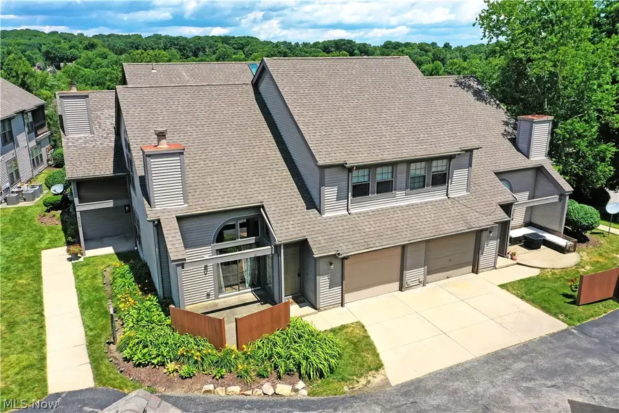 4052 Saint Andrews Court #4, Canfield, OH 44406 - #2