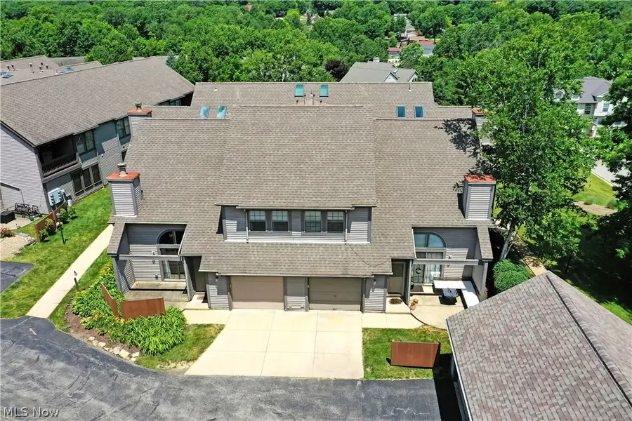 4052 Saint Andrews Court #4, Canfield, OH 44406 - #3