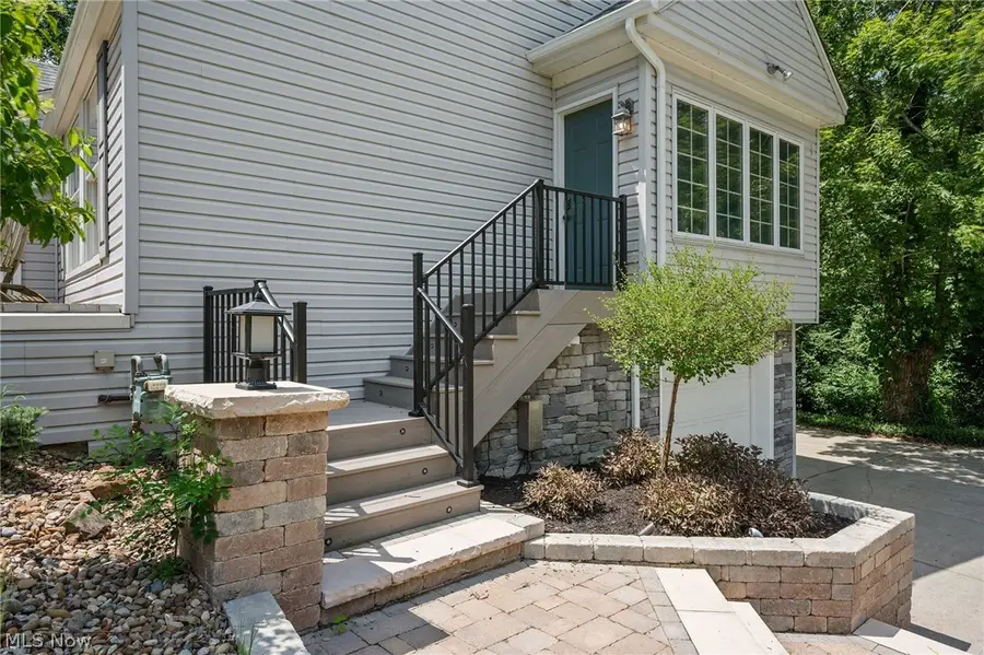 7750 Lewis Road, Olmsted Falls, OH 44138 - #3