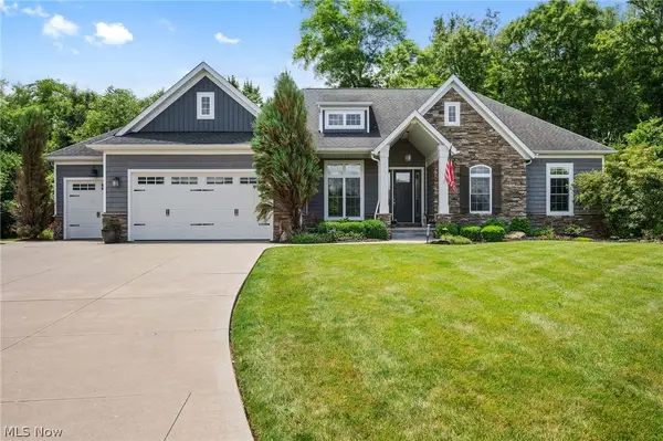 11819 Dorena Nw Circle, Uniontown, OH 44685
