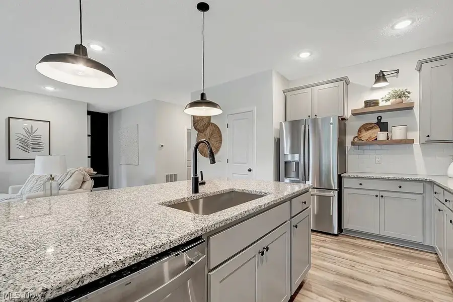 105 Harvest Way, Elyria, OH 44035 - #3