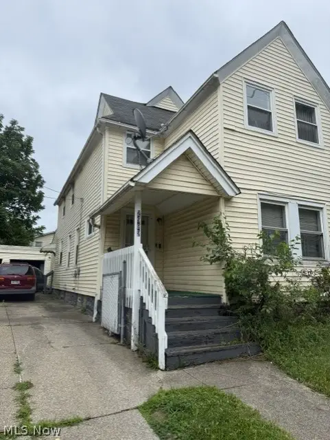2999 E 65th Street, Cleveland, OH 44127