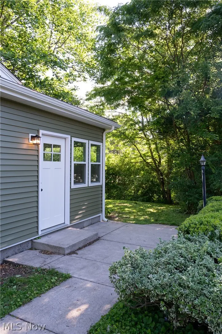 4126 Stratford Road, Youngstown, OH 44512 - #2