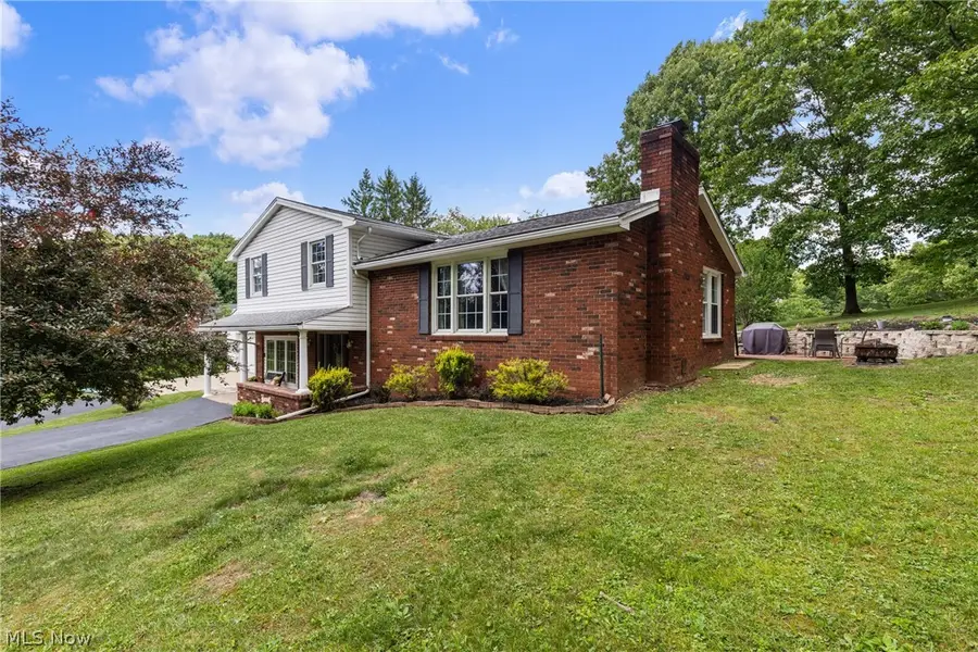 1716 Cameron Hollow Road, New Cumberland, WV 26047 - #3