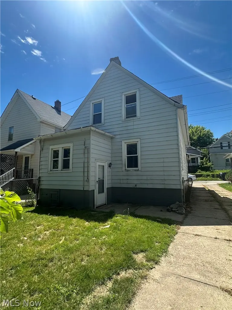 2916 Searsdale Avenue, Cleveland, OH 44109 - #3