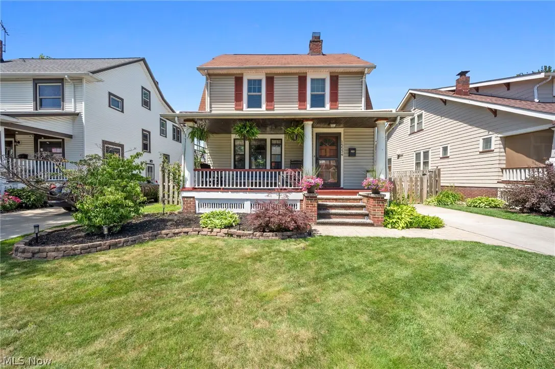 15534 Lakewood Heights Boulevard, Lakewood, OH 44107 - #1