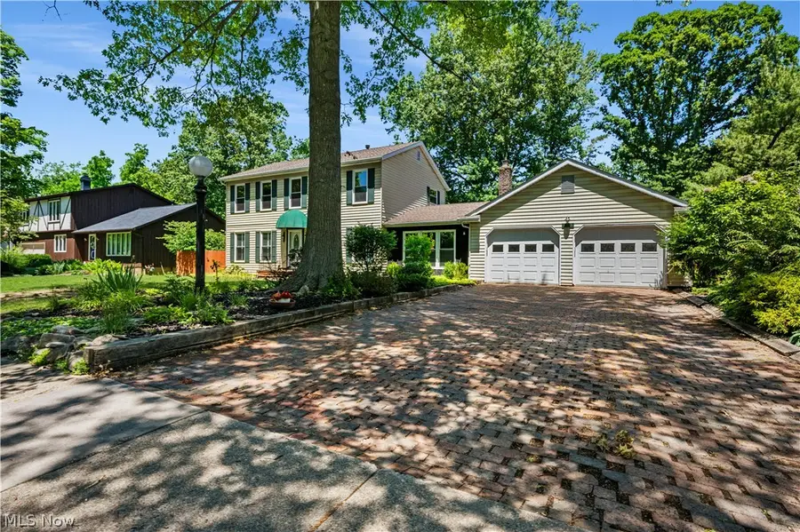 1545 Woodlake Boulevard, Stow, OH 44224 - #2