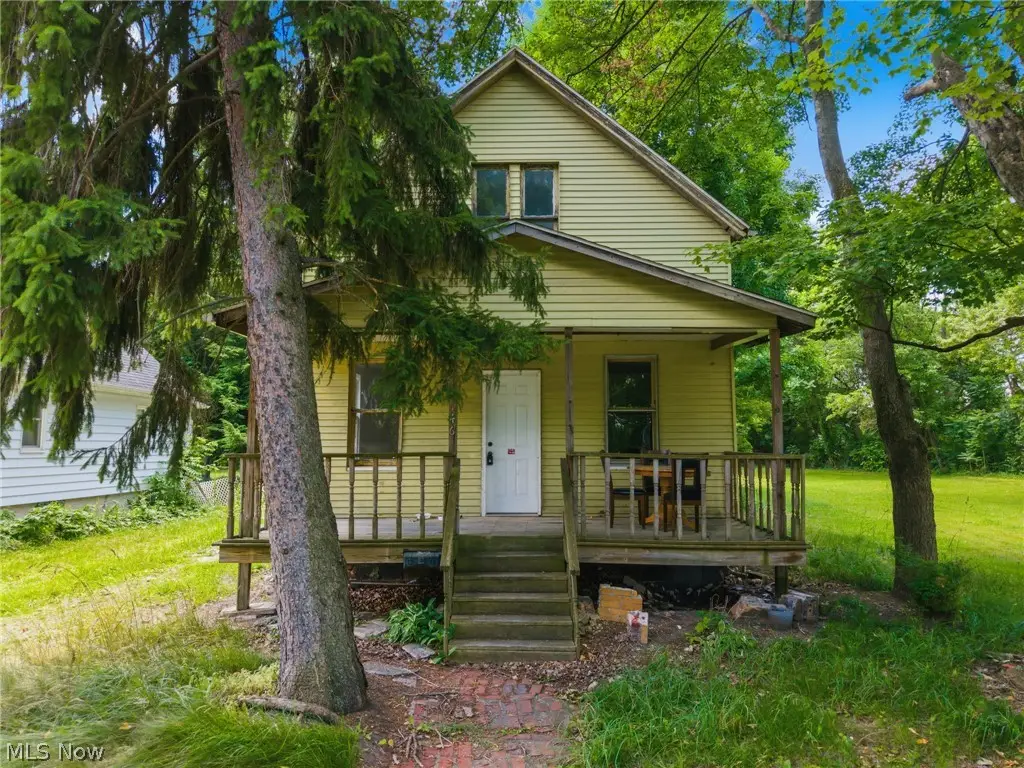 146 Albert Ne Street, Warren, OH 44483 - #1