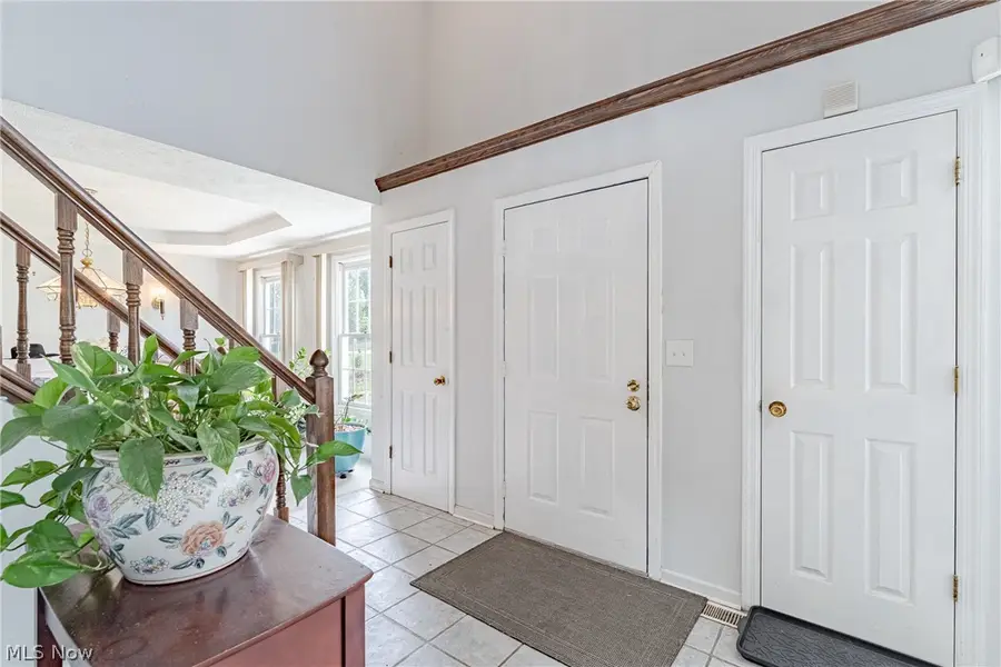 1347 Sharonbrook Drive, Twinsburg, OH 44087 - #3