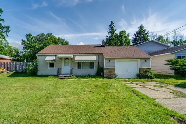 1064 Orchard Avenue, Aurora, OH 44202