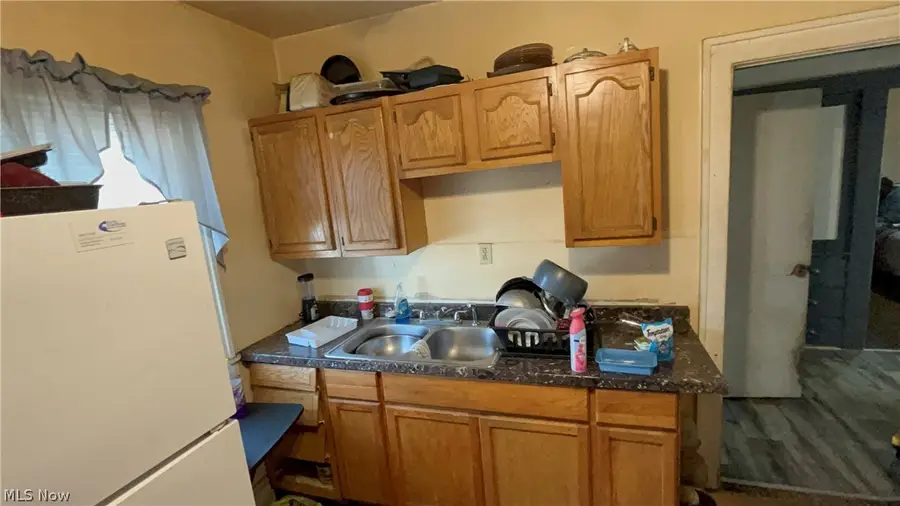 11619 Lenacrave Avenue, Cleveland, OH 44105 - #2