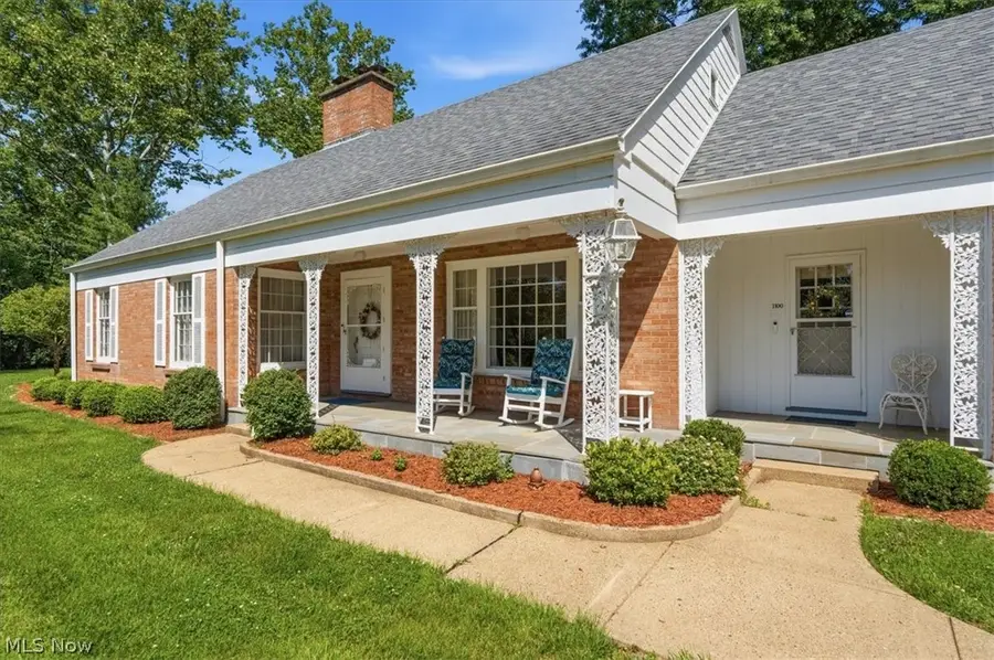 1100 46th Street, Vienna, WV 26105 - #2