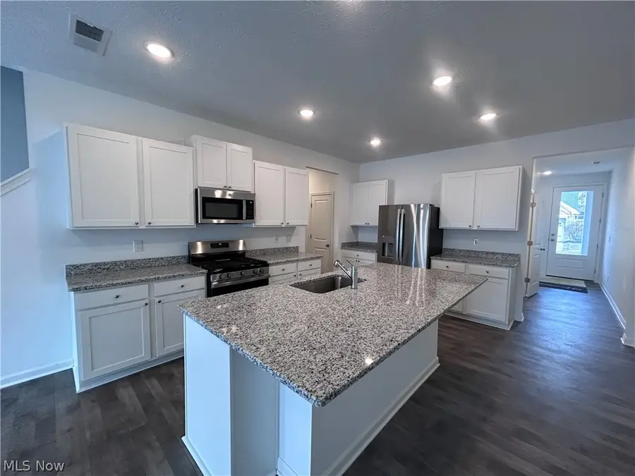 5081 Shepherds Glen, Willoughby, OH 44094 - #3