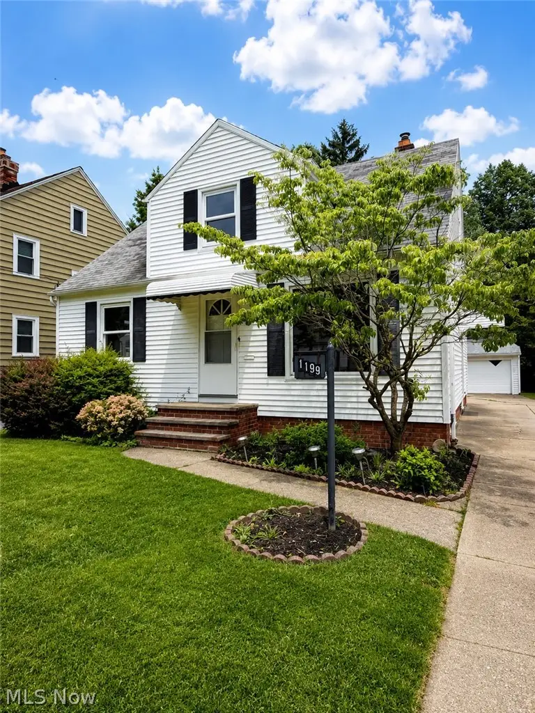 1199 Mayfield Ridge Road, Cleveland, OH 44124 - #1