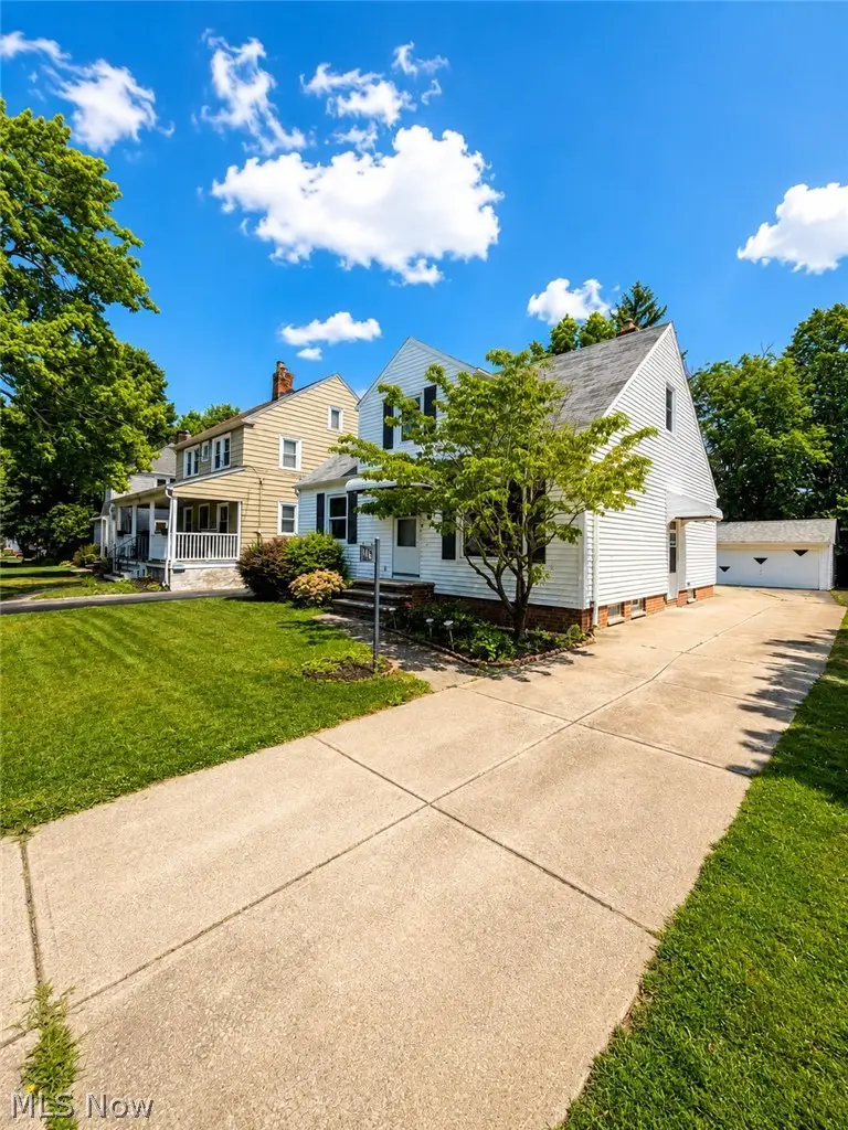 1199 Mayfield Ridge Road, Cleveland, OH 44124 - #3